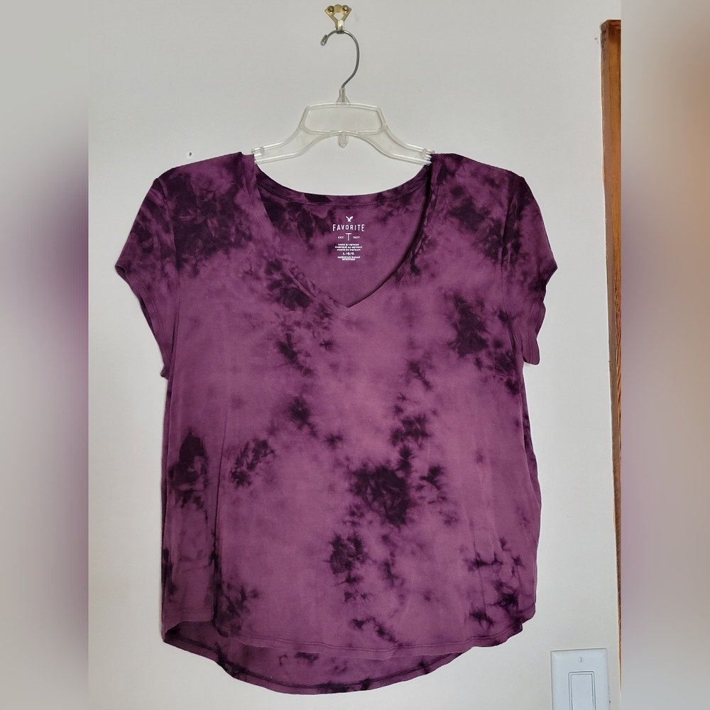 American Eagle AE Soft and sexy v-neck tshirt